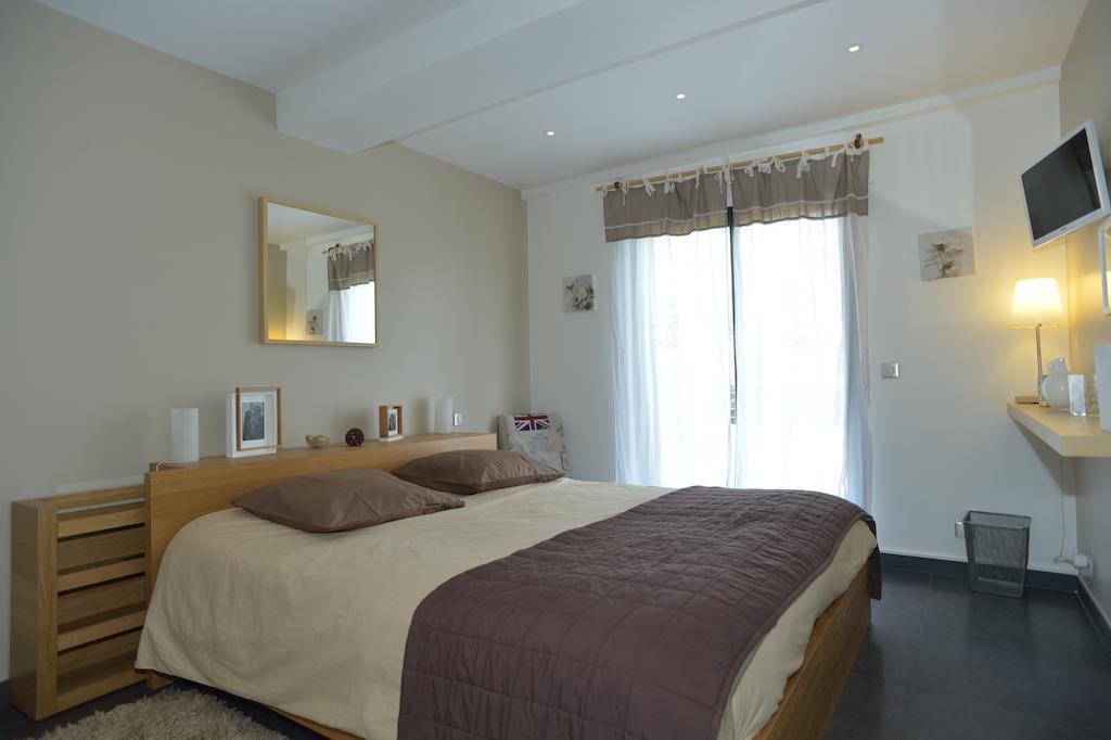 Villa Louancelie B&B Cavalaire-sur-Mer Kamer foto