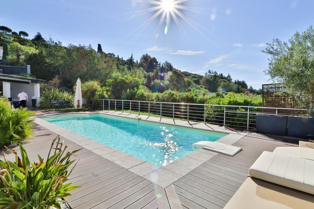 Villa Louancelie B&B Cavalaire-sur-Mer Buitenkant foto